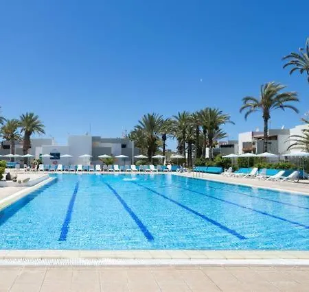 Primavera Appartement Tot 7 Personen Ideaal Voor Backpackers Arona  Exterior photo